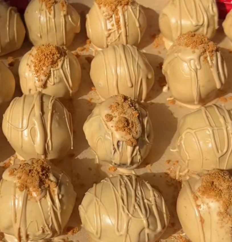 Biscoff truffle/lava bites (12 ct)
