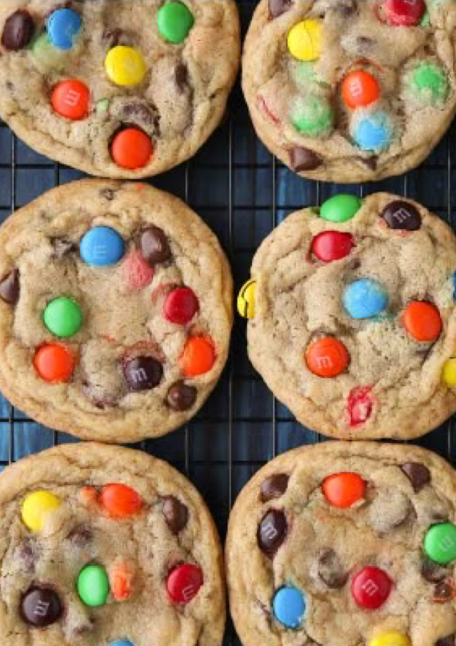 Peanut Butter M&M Cookie (6ct)